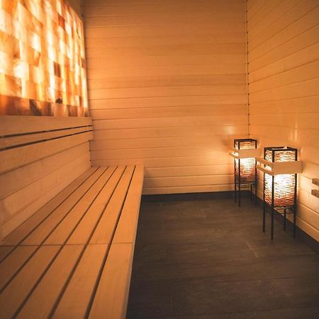 Munkacsy Hotel Bekescsaba Ngoại thất bức ảnh