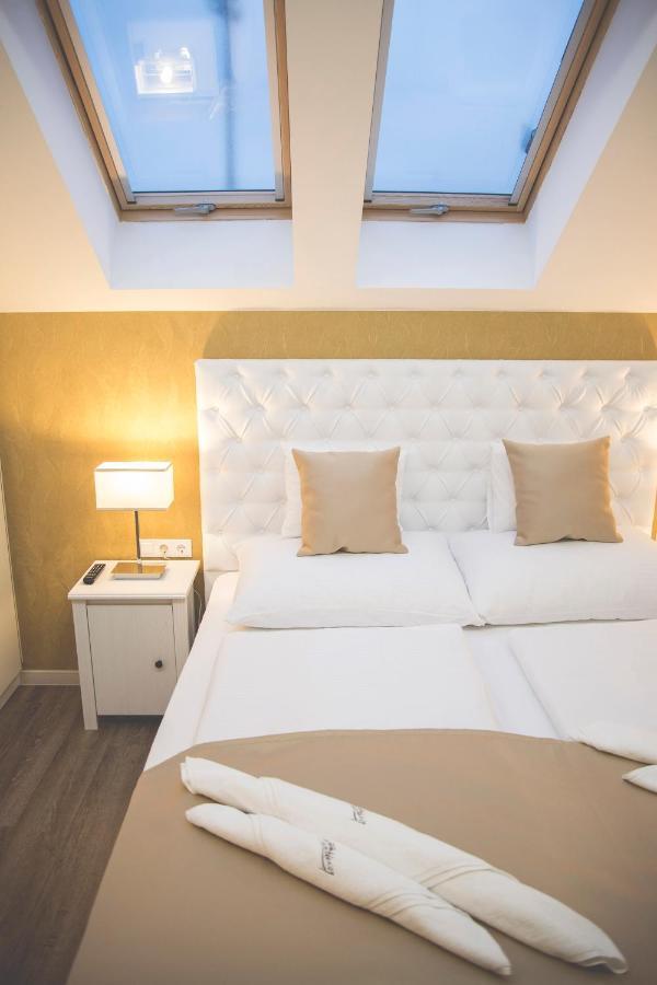 Munkacsy Hotel Bekescsaba Ngoại thất bức ảnh